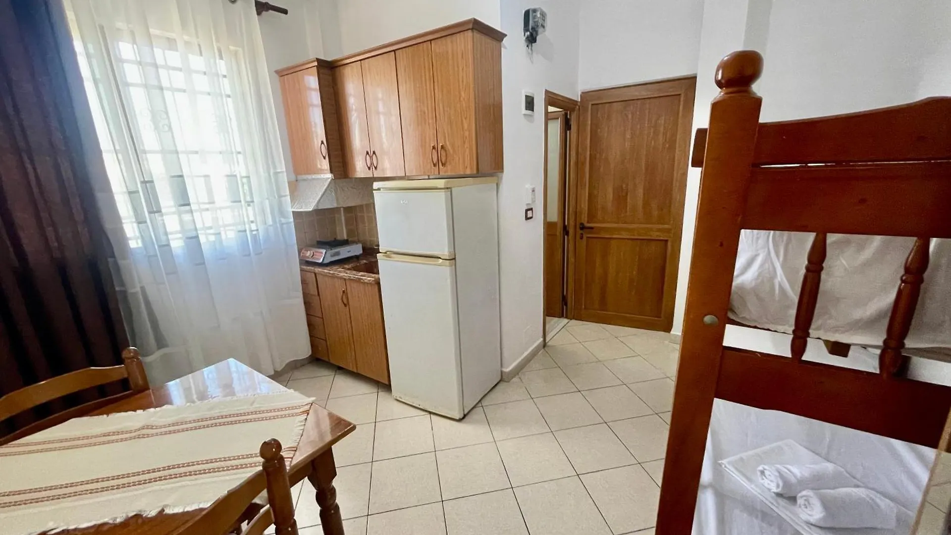 Xhou'S Home Shkoder Albania