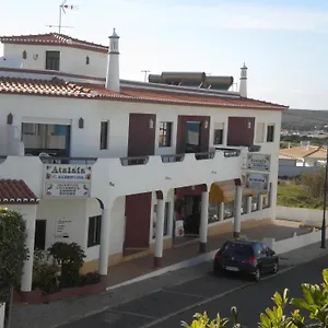 apartamentos-atalaia.hotelaalgarve.com/